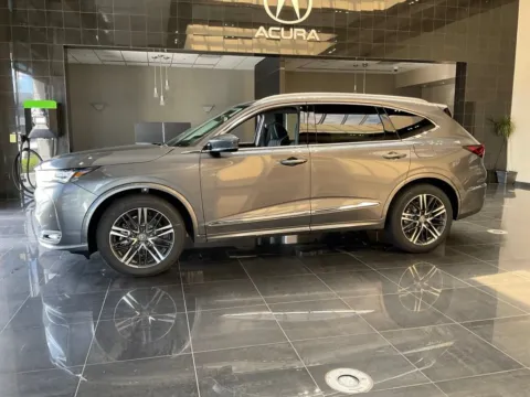 More photos of 2026 Acura MDX w/Advance Package at Jay Wolfe Acura, MO