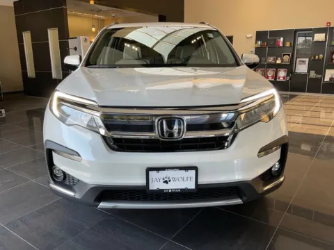 Photos of 2021 Honda Pilot Elite for sale in Kansas City, MO at Jay Wolfe Acura