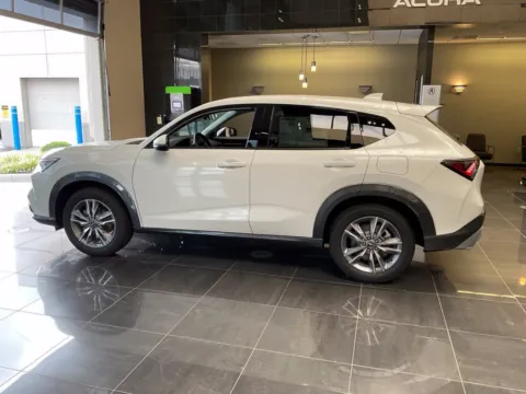 More photos of 2026 Acura ADX at Jay Wolfe Acura, MO