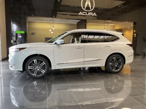 More photos of 2026 Acura MDX w/Advance Package at Jay Wolfe Acura, MO