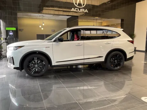 More photos of 2026 Acura MDX w/A-Spec Advance Package at Jay Wolfe Acura, MO