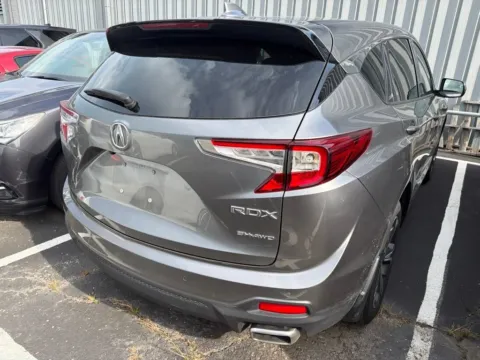 More photos of 2025 Acura RDX w/Technology Package at Jay Wolfe Acura, MO