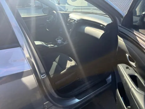 More photos of 2024 Hyundai Tucson SEL at Jay Wolfe Acura, MO