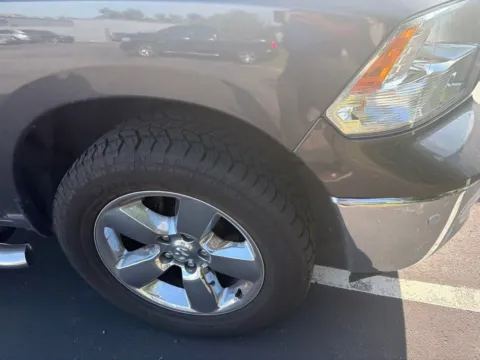 More photos of 2019 Ram 1500 Classic Big Horn at Jay Wolfe Acura, MO