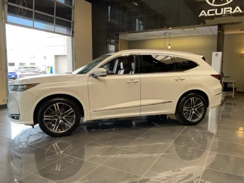 More photos of 2026 Acura MDX w/Advance Package at Jay Wolfe Acura, MO