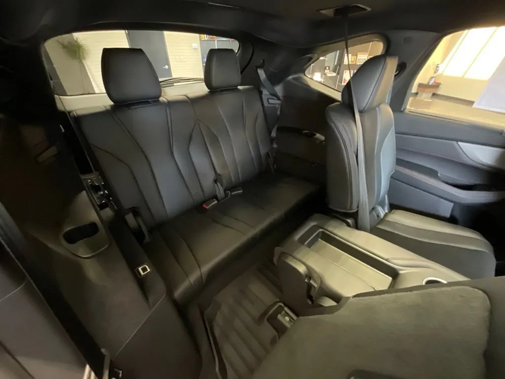 2026 Acura MDX A-Spec Package - Photo 24