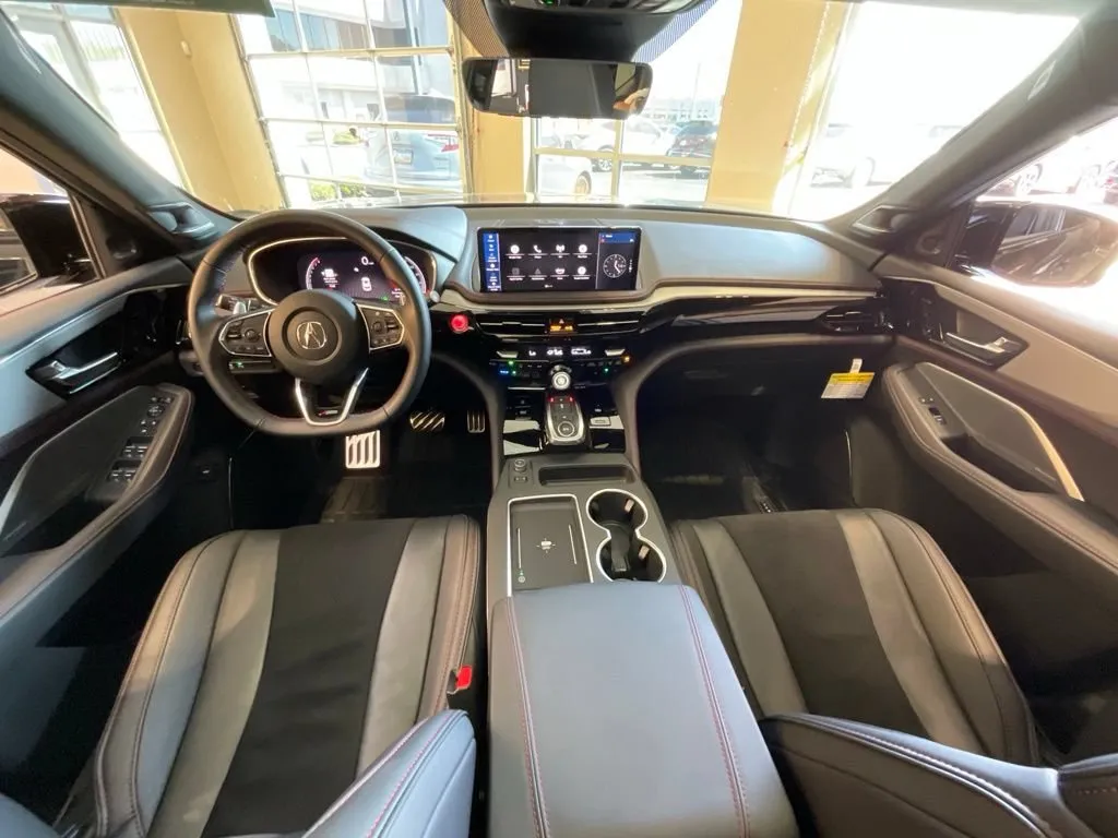 2026 Acura MDX A-Spec Package - Photo 9