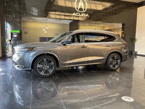 More photos of 2026 Acura MDX w/Advance Package at Jay Wolfe Acura, MO