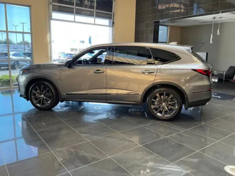 More photos of 2026 Acura MDX w/A-Spec Package at Jay Wolfe Acura, MO