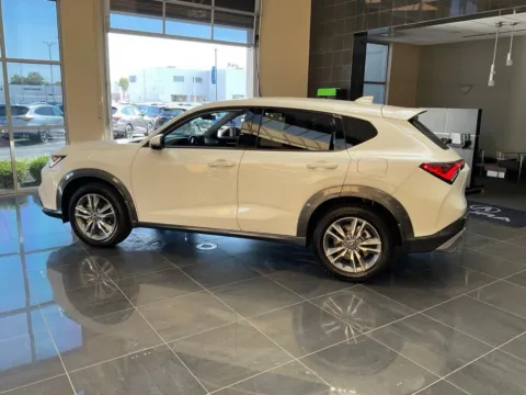 More photos of 2025 Acura ADX at Jay Wolfe Acura, MO