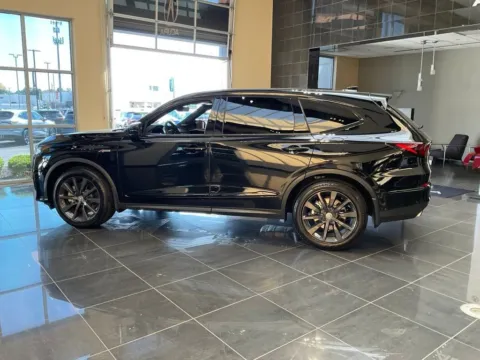 More photos of 2026 Acura MDX w/A-Spec Package at Jay Wolfe Acura, MO