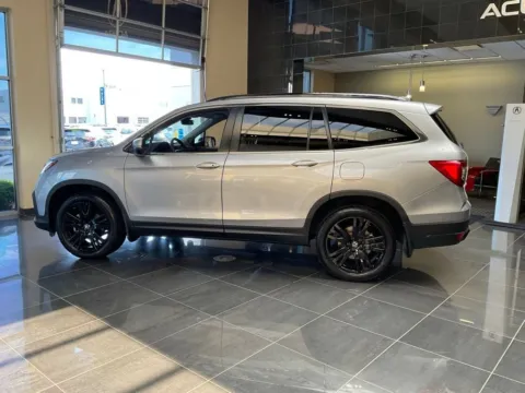 More photos of 2022 Honda Pilot Special Edition at Jay Wolfe Acura, MO