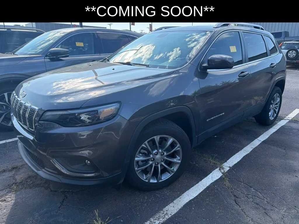Gray 2020 Jeep Cherokee Latitude Plus for sale in Kansas City, MO