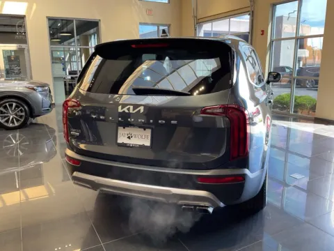 More photos of 2022 Kia Telluride S at Jay Wolfe Acura, MO