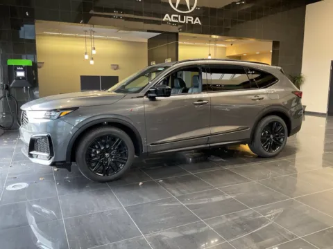 More photos of 2026 Acura MDX w/A-Spec Advance Package at Jay Wolfe Acura, MO