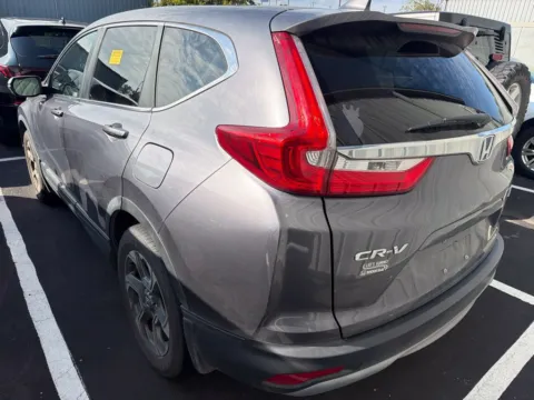 More photos of 2019 Honda CR-V EX at Jay Wolfe Acura, MO
