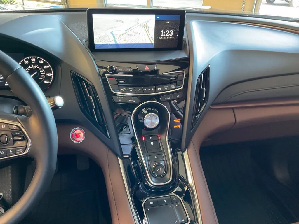 2025 Acura RDX Technology Package - Photo 16