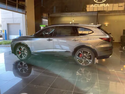 More photos of 2026 Acura MDX Type S w/Advance Package at Jay Wolfe Acura, MO