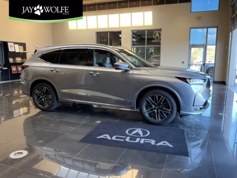 Silver 2026 Acura MDX w/Advance Package for sale in Kansas City, MO