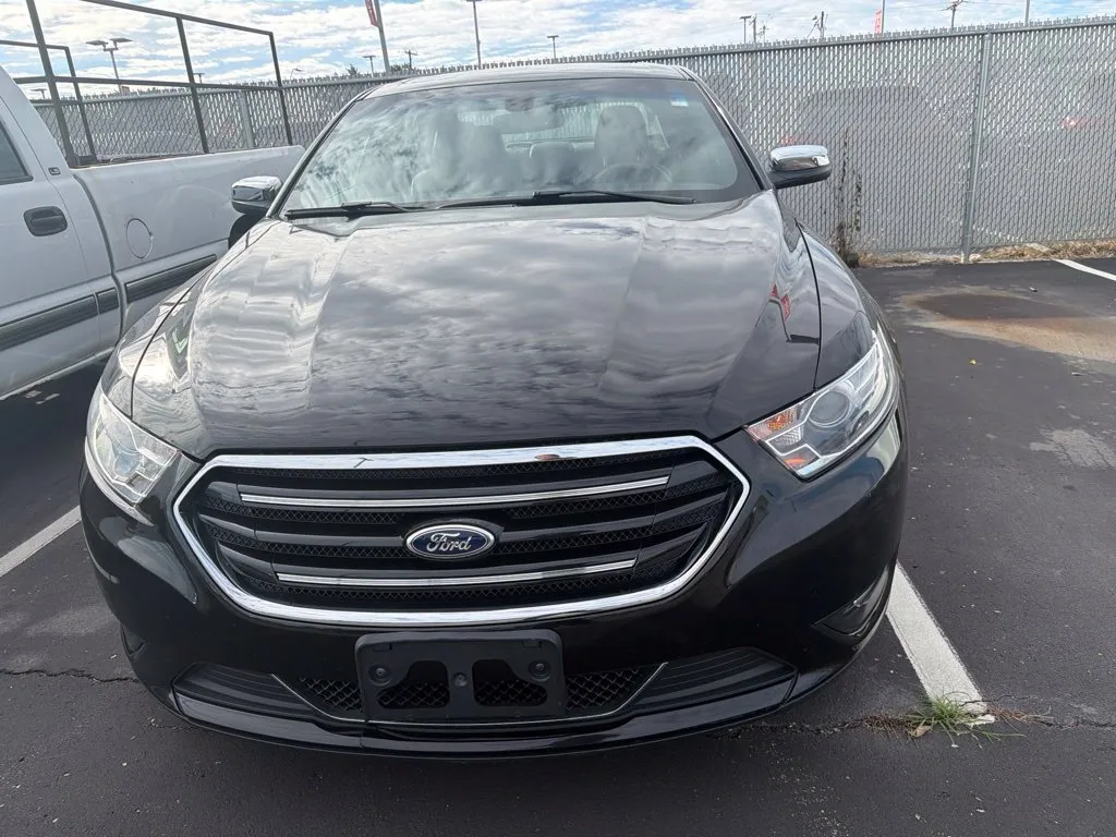 Used 2013 Ford Taurus Limited with VIN 1FAHP2J87DG201556 for sale in Kansas City