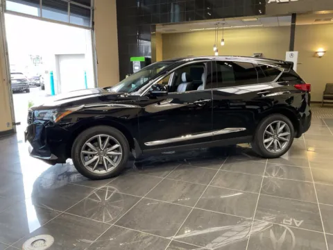 More photos of 2024 Acura RDX w/Technology Package at Jay Wolfe Acura, MO