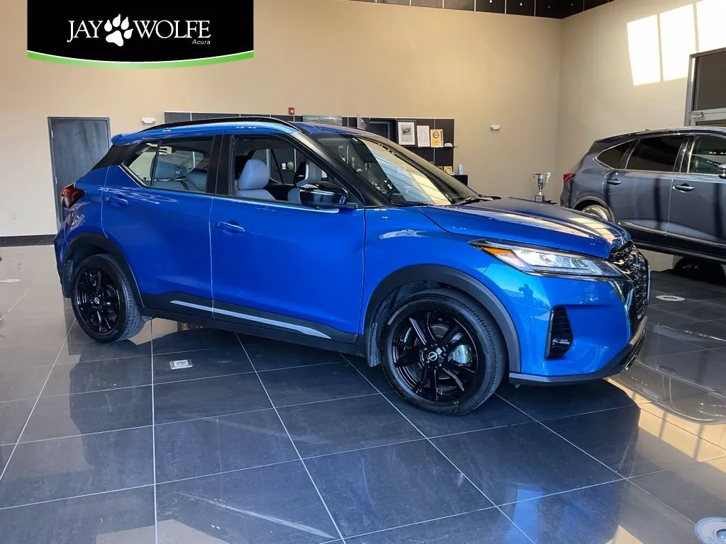 Blue 2024 Nissan Kicks SR for sale in Kansas City, MO