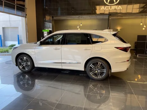 More photos of 2026 Acura MDX w/Advance Package at Jay Wolfe Acura, MO