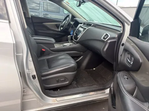 More photos of 2017 Nissan Murano Platinum at Jay Wolfe Acura, MO