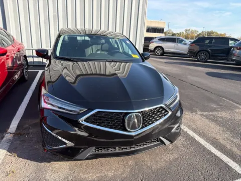 Photos of 2020 Acura ILX w/Premium Pkg for sale in Kansas City, MO at Jay Wolfe Acura