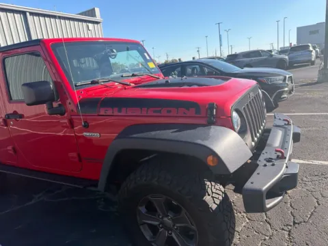 More photos of 2017 Jeep Wrangler Unlimited Rubicon Recon at Jay Wolfe Acura, MO