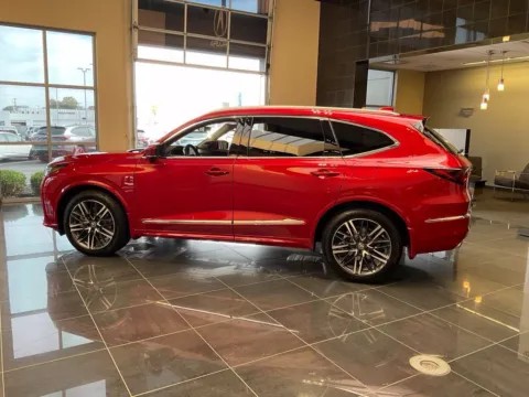 More photos of 2026 Acura MDX w/Advance Package at Jay Wolfe Acura, MO
