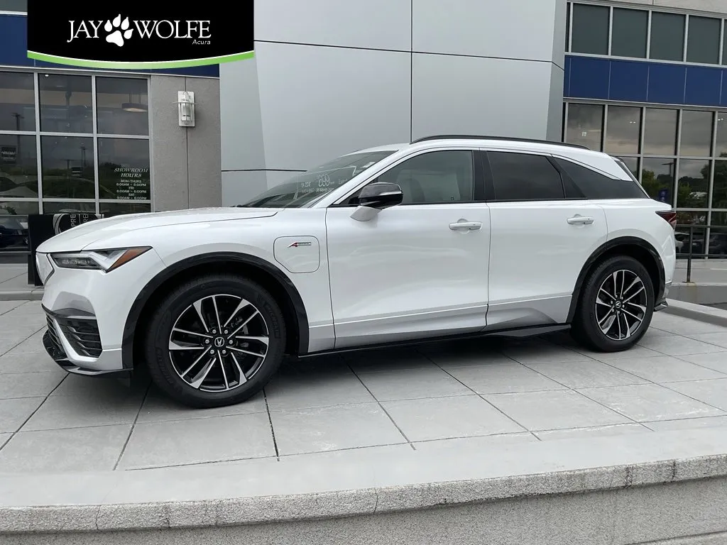 White 2024 Acura ZDX w/A-Spec Package for sale in Kansas City, MO