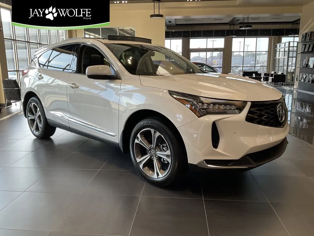 White 2025 Acura RDX w/Technology Package for sale in Kansas City, MO