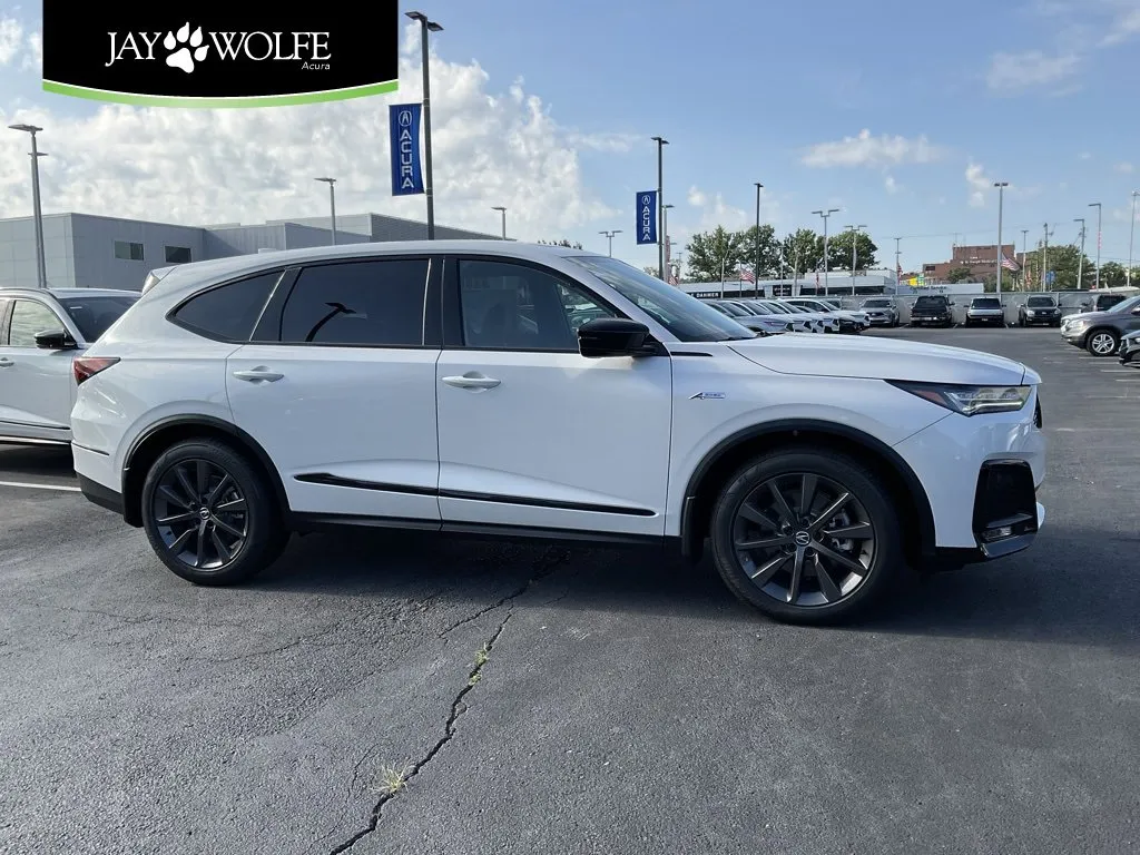 White 2026 Acura MDX w/A-Spec Package for sale in Kansas City, MO