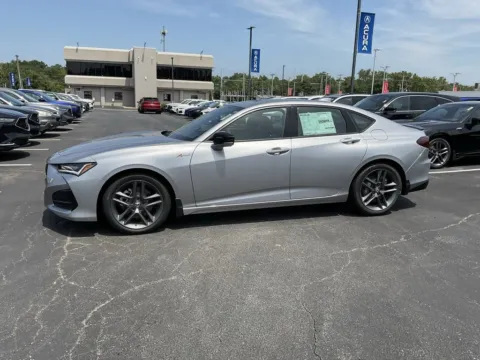More photos of 2025 Acura TLX w/A-Spec Package at Jay Wolfe Acura, MO