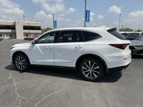 More photos of 2026 Acura MDX w/Technology Package at Jay Wolfe Acura, MO