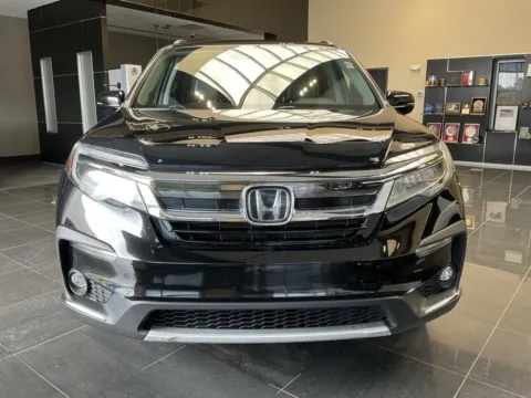 Photos of 2020 Honda Pilot Elite for sale in Kansas City, MO at Jay Wolfe Acura