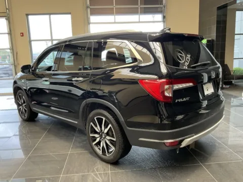More photos of 2020 Honda Pilot Elite at Jay Wolfe Acura, MO