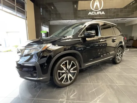 Another view of 2020 Honda Pilot Elite for sale in Kansas City, MO at Jay Wolfe Acura