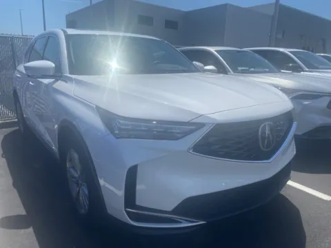 Photos of 2025 Acura MDX for sale in Kansas City, MO at Jay Wolfe Acura
