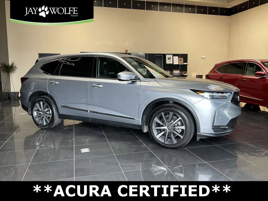 Silver 2025 Acura MDX w/Technology Package for sale in Kansas City, MO