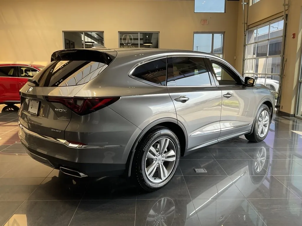 2025 Acura MDX Base photo 3