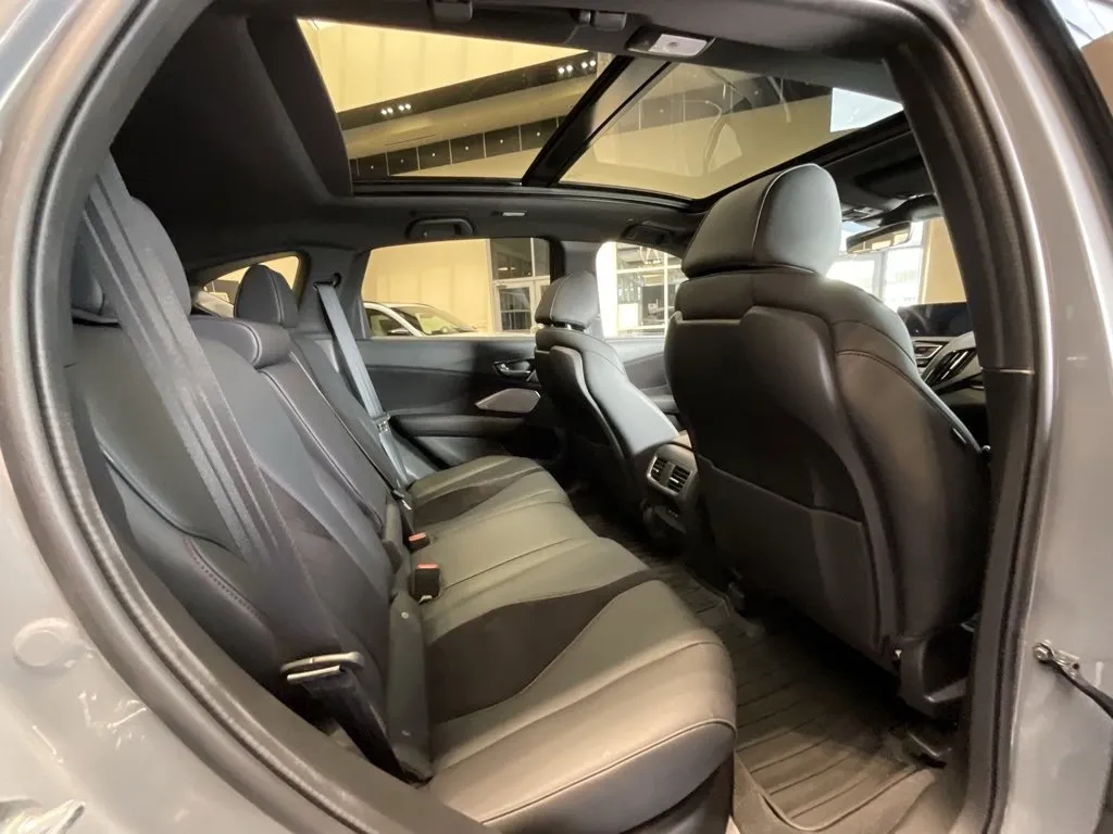 2025 Acura RDX A-Spec photo 24