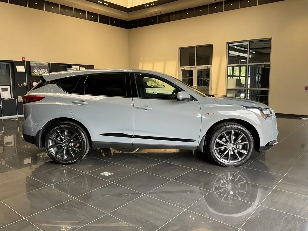 2025 Acura RDX A-Spec photo 11