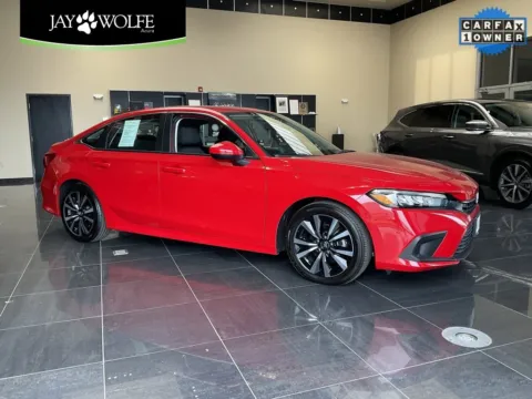 Red 2022 Honda Civic Sedan EX for sale in Kansas City, MO
