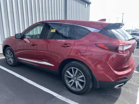 More photos of 2023 Acura RDX w/Technology Package at Jay Wolfe Acura, MO