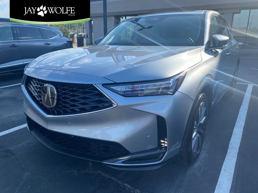 Silver 2025 Acura MDX w/Technology Package for sale in Kansas City, MO