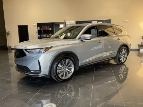More photos of 2025 Acura MDX w/Technology Package at Jay Wolfe Acura, MO