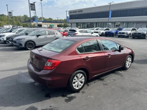 More photos of 2012 Honda Civic Sdn LX at Jay Wolfe Acura, MO