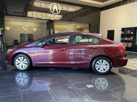 More photos of 2012 Honda Civic Sdn LX at Jay Wolfe Acura, MO